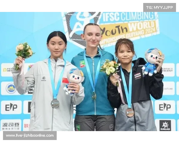 世青赛速度接力赛制改革助力中国队包揽金牌展现团队协作优势