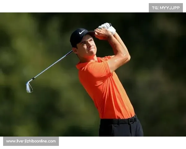 【高尔夫联赛·赛中·花絮》美巡赛百慕大锦标赛,球场长度偏短,天气因素成影响成绩变量 【高尔夫联赛·赛中·花絮》美巡赛百慕大锦标赛,球场长度偏短,天气因素成影响成绩变量